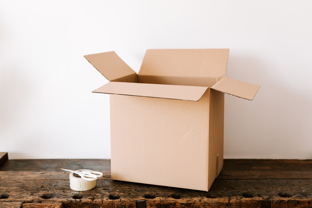 How to Prepare Yourself to Downsize for Your Move into an Apartment