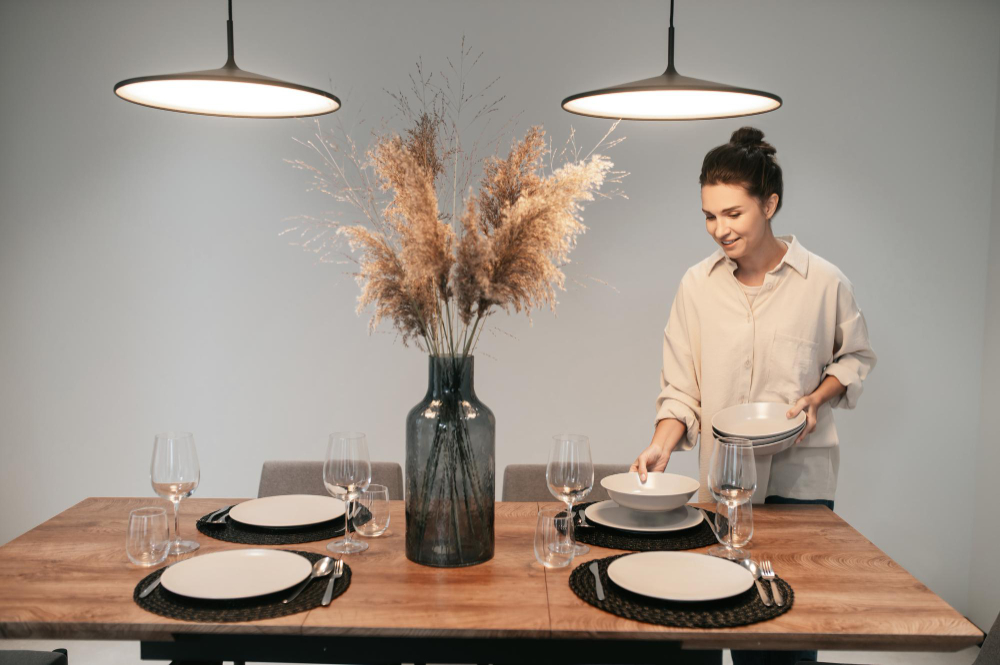 Why Dining In Apartments Can Improve Your Overall Experience