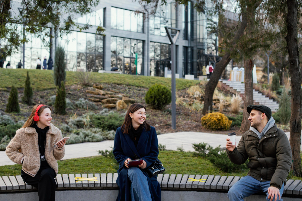Apartment Living: How to Share Outdoor Spaces with Neighbors
