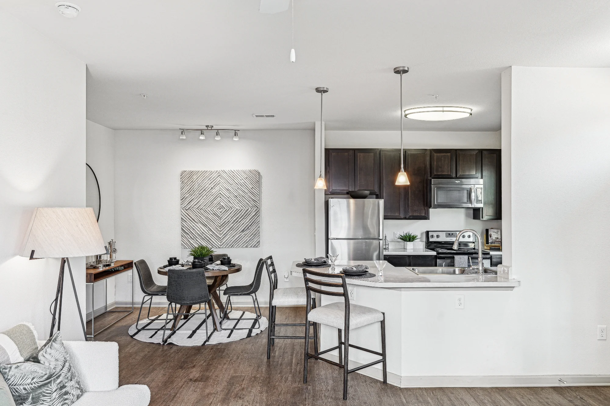 Otarre Pointe Apartment Homes